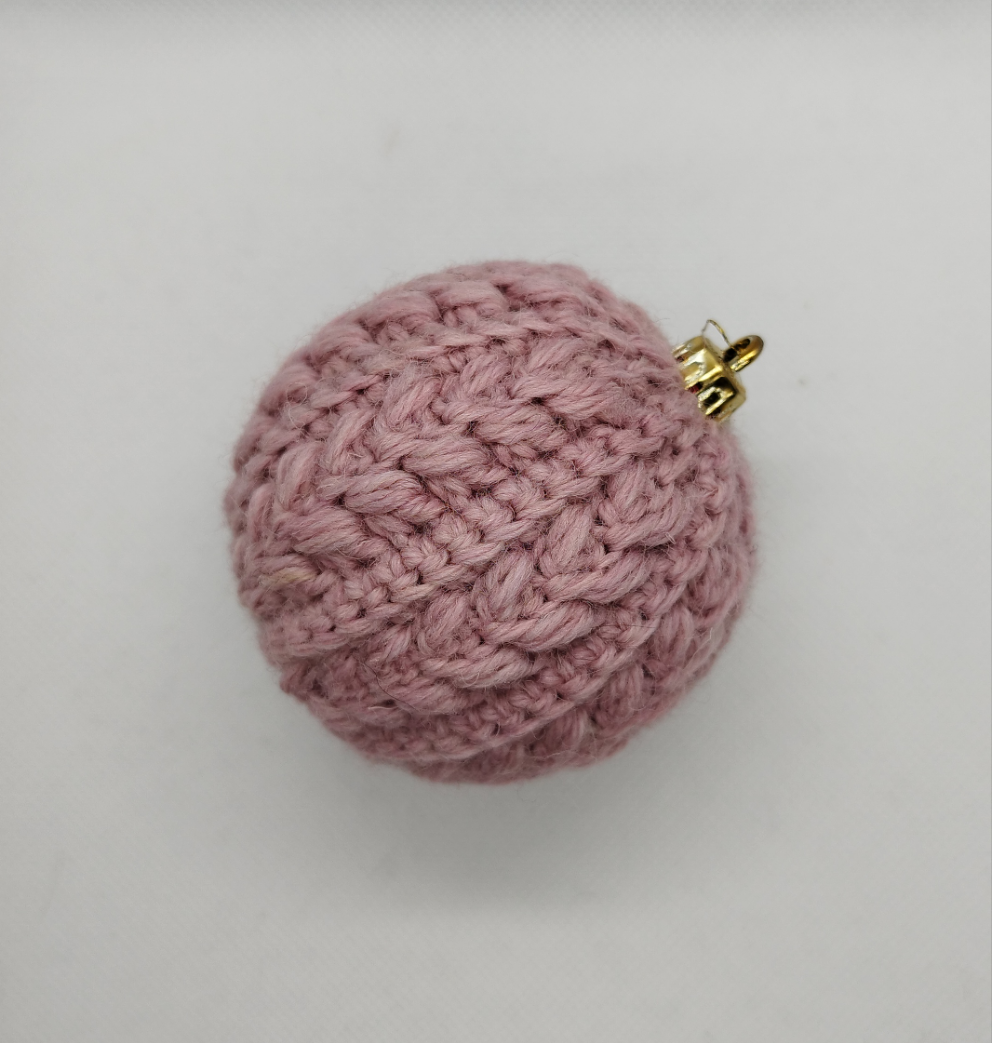 Dusty rose christmas bouble