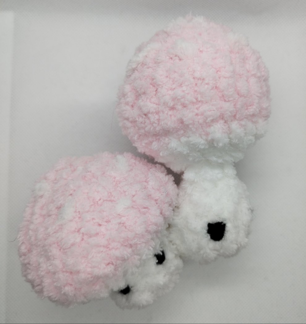 Crocheted popping mushroom Pink