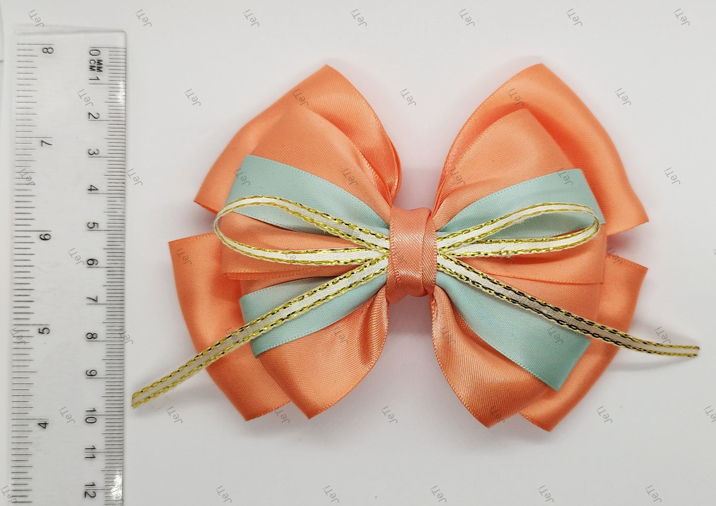 Peach hairclip