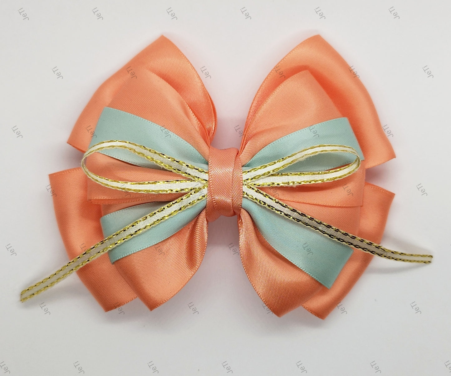 Peach hairclip