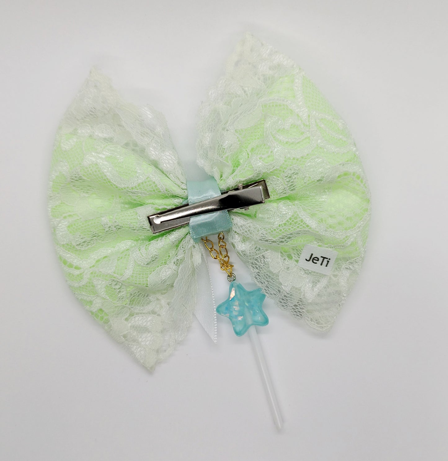 Mint lace hairclip