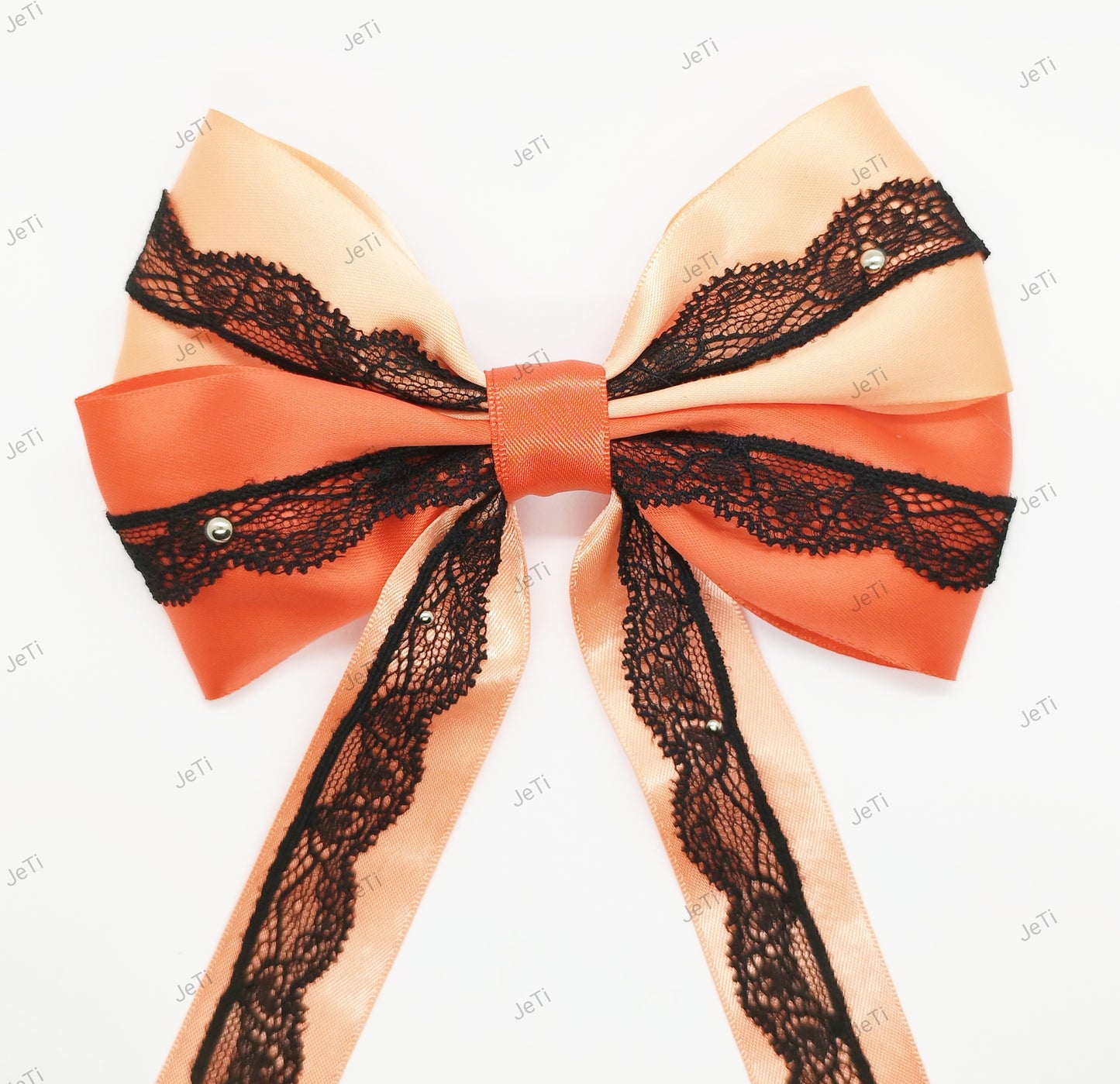 Lace and ribbon hairclip