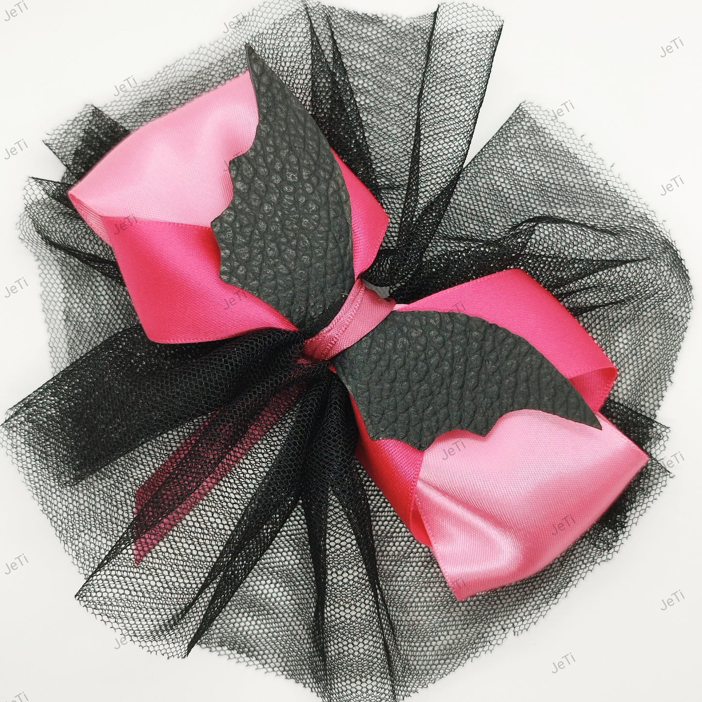 Bat hairclip