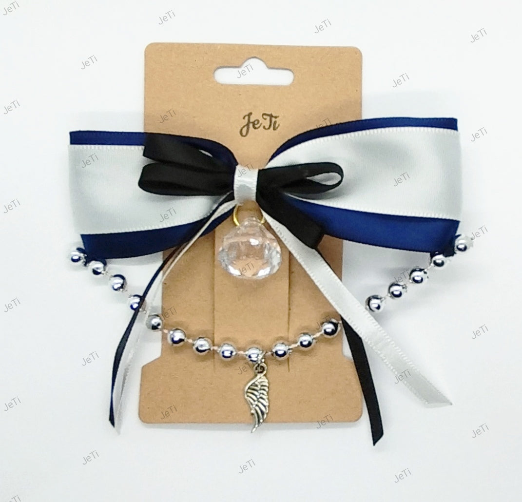 Angel wing hairclip