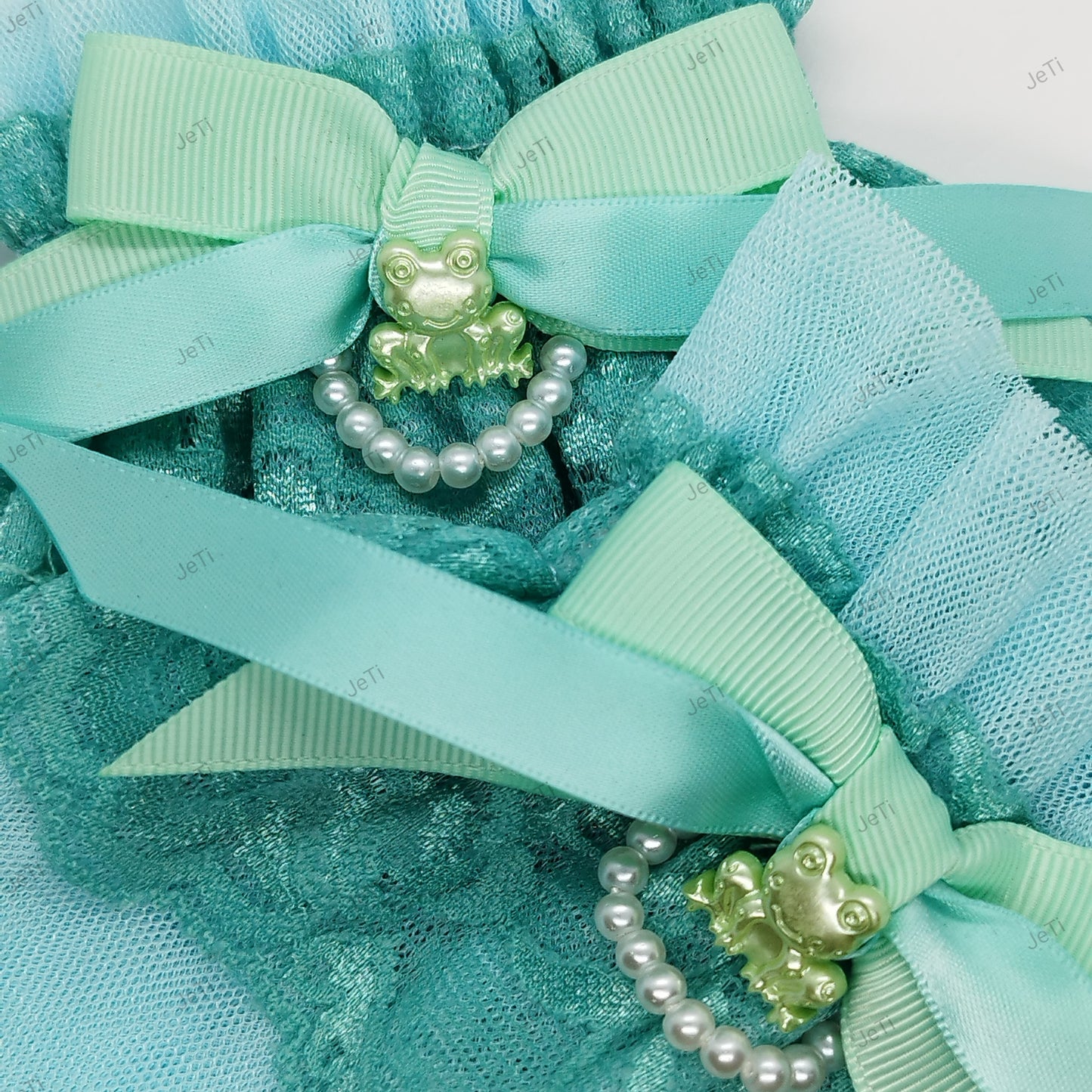Aqua froggy lace cuffs