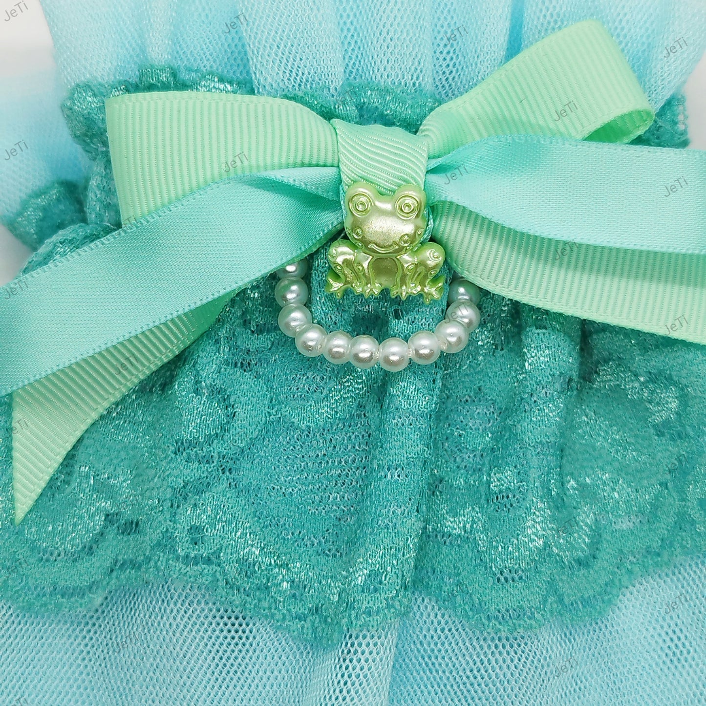 Aqua froggy lace cuffs