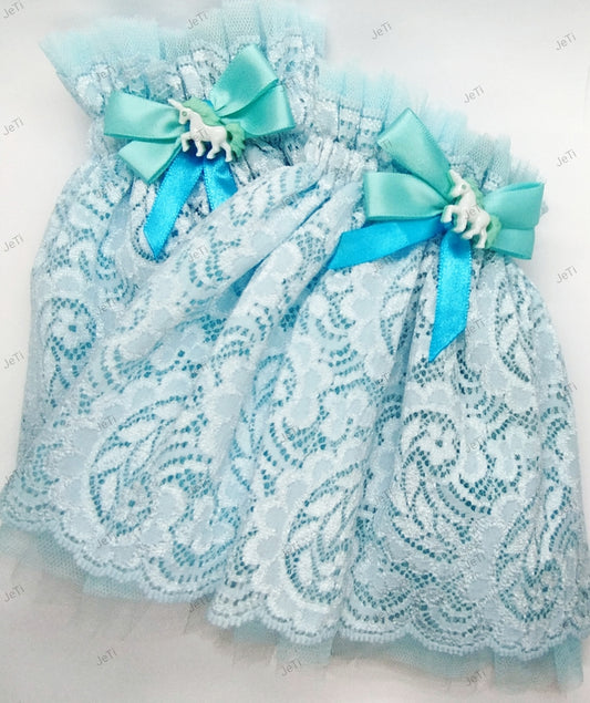 Winter wonderland lace cuffs