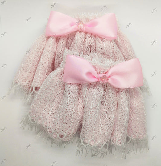 Pink star lace cuffs