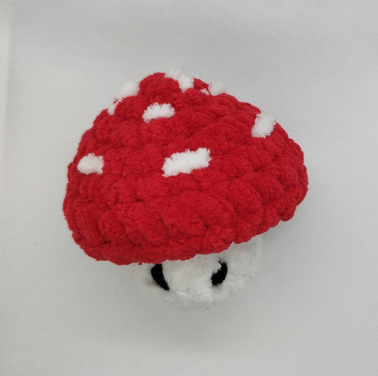 Crocheted popping mushroom Red